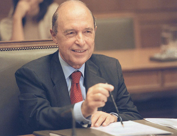 7 Ιανουαρίου 2004: Παραίτηση Κώστα Σημίτη από την Προεδρία του ΠΑΣΟΚ